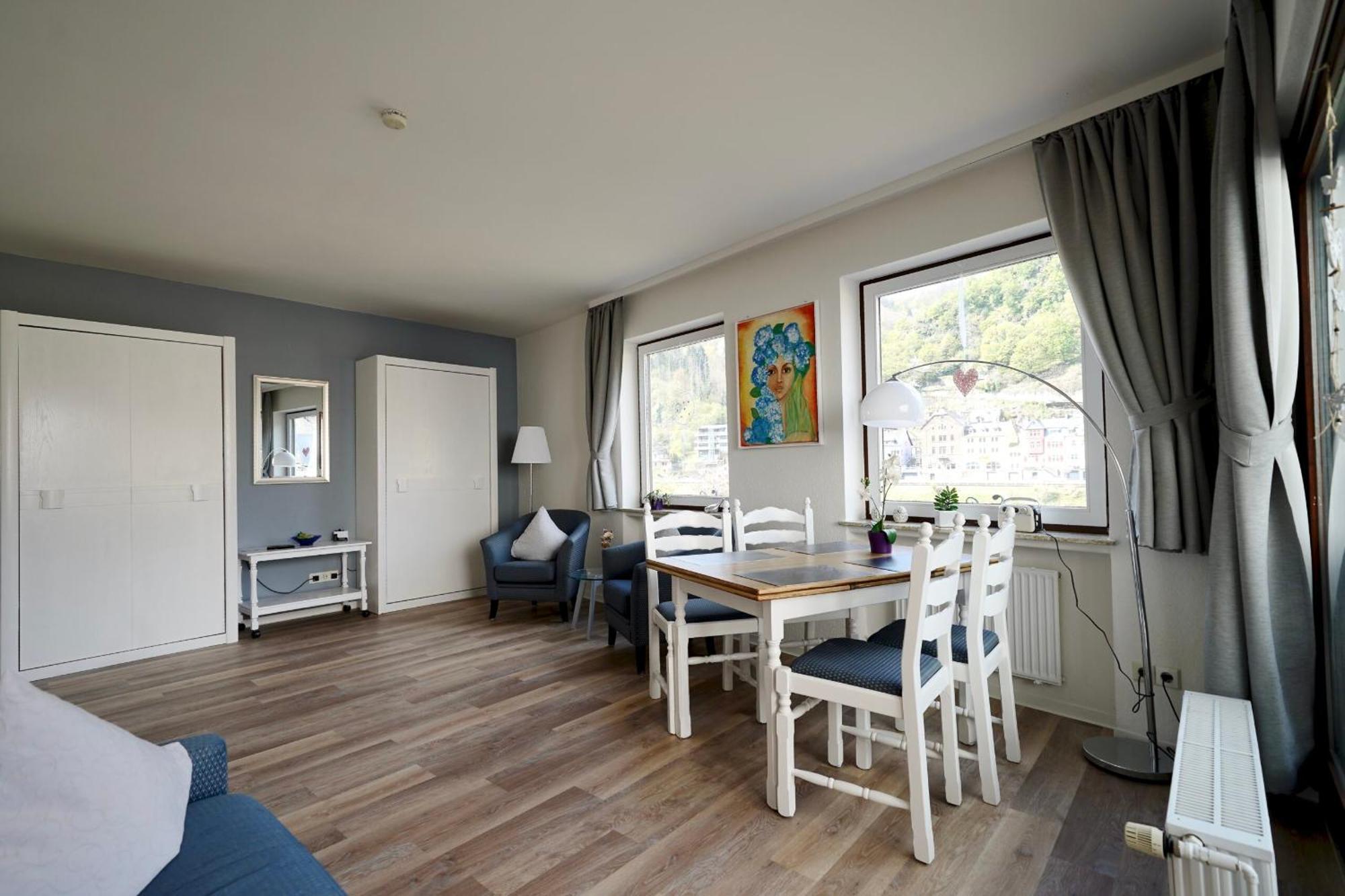 Apartments Haus Daniela Cochem Eksteriør billede